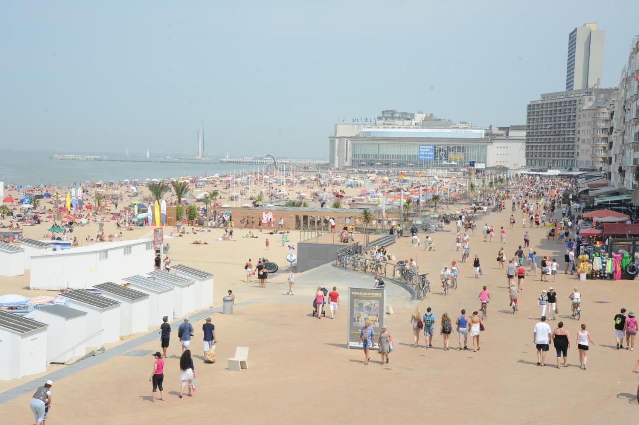 Studio Direct Aan Het Hoofdstrand Van Oostende - Naast Casino Apartment Exterior foto